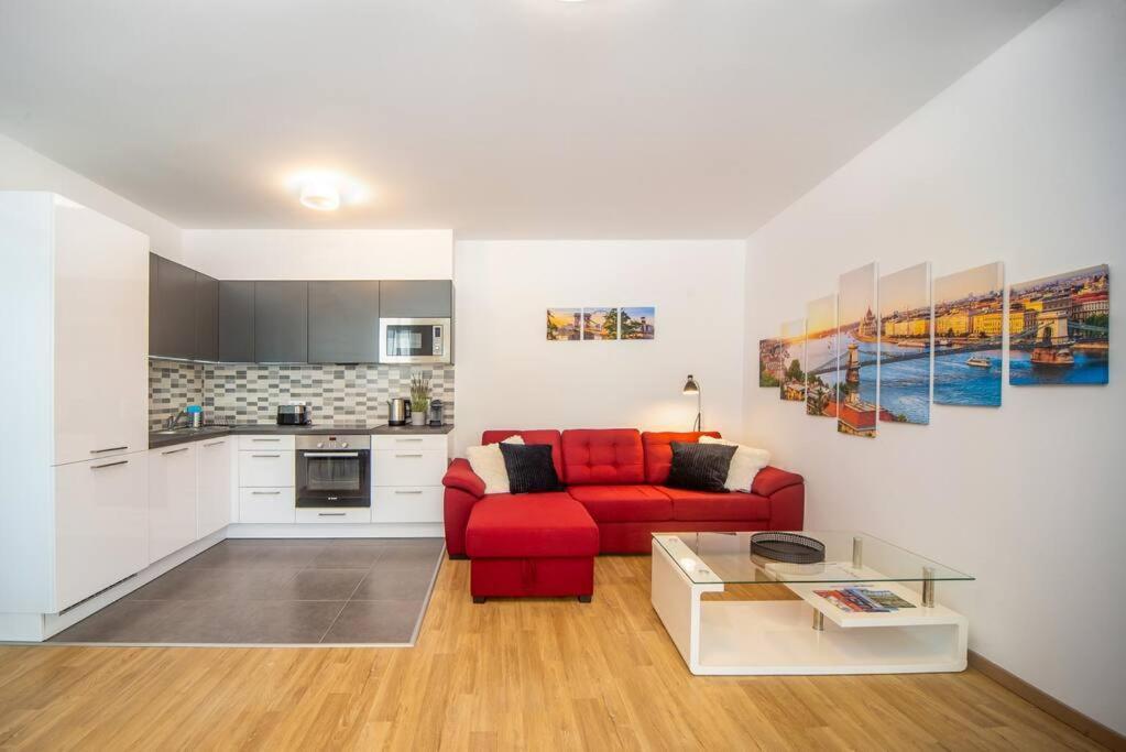 Grace Pine Apartment 1 Budapest Exterior photo
