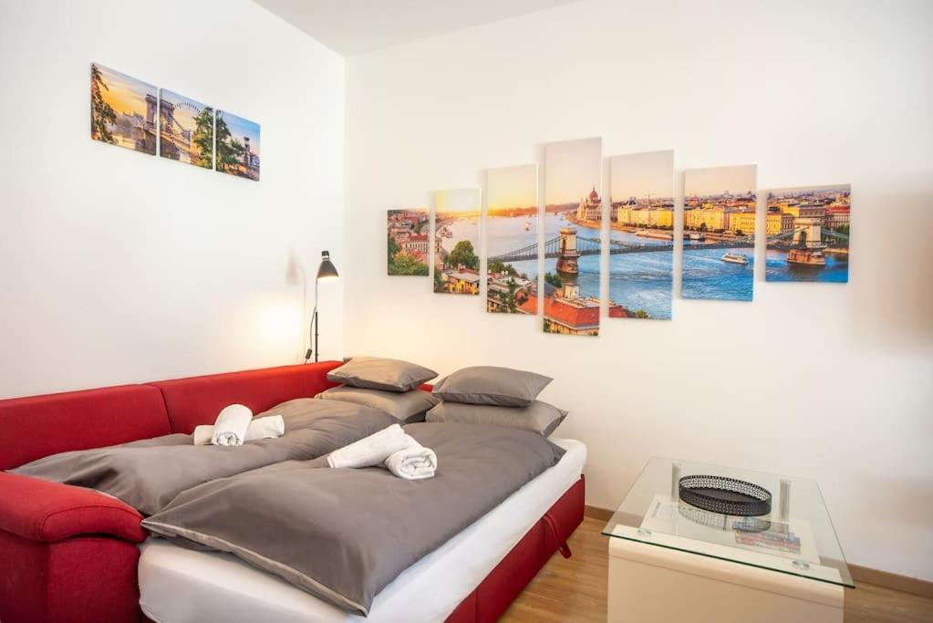 Grace Pine Apartment 1 Budapest Exterior photo